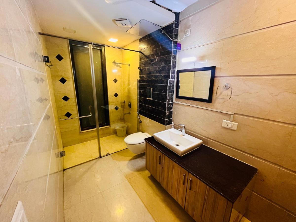 Hotel Abode Residency Safdarjung Enclave Near U S Embassy Delhi